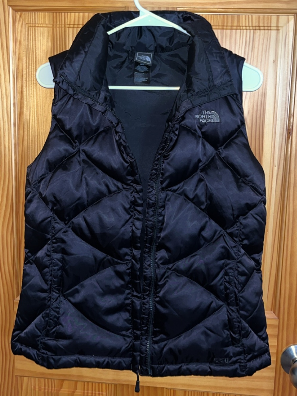 The North Face Women’s Black 550-fill Down Puffer Vest